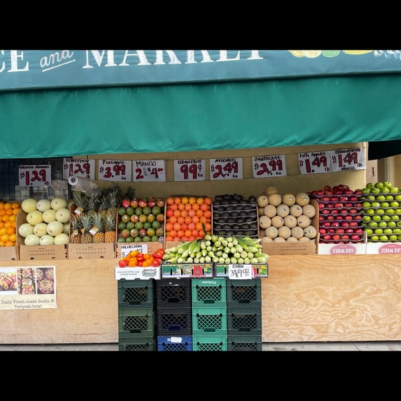 Meet your Posher, Joelle - Picture 5 of 5